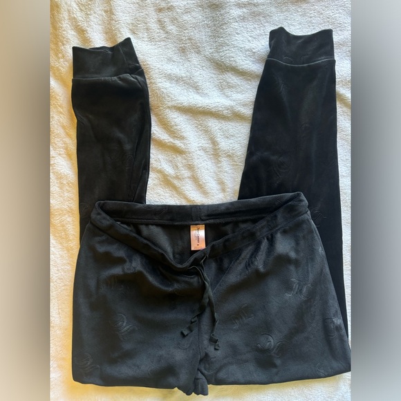 2pc Juicy Couture sleepwear - Picture 4 of 9